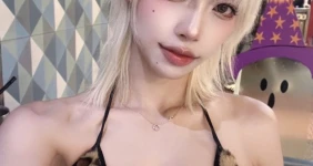 ㅇㅎ)반쮸 코스어 너 이렇게 셀카 촬영할거야