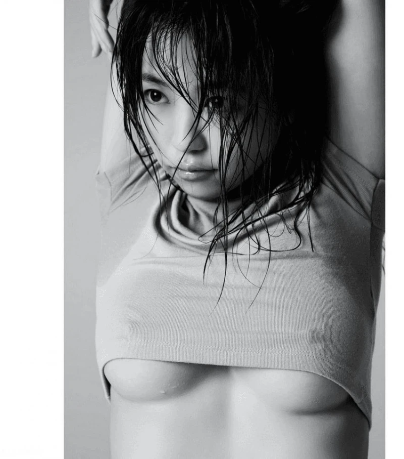 오오하라 유노 세미누드-19