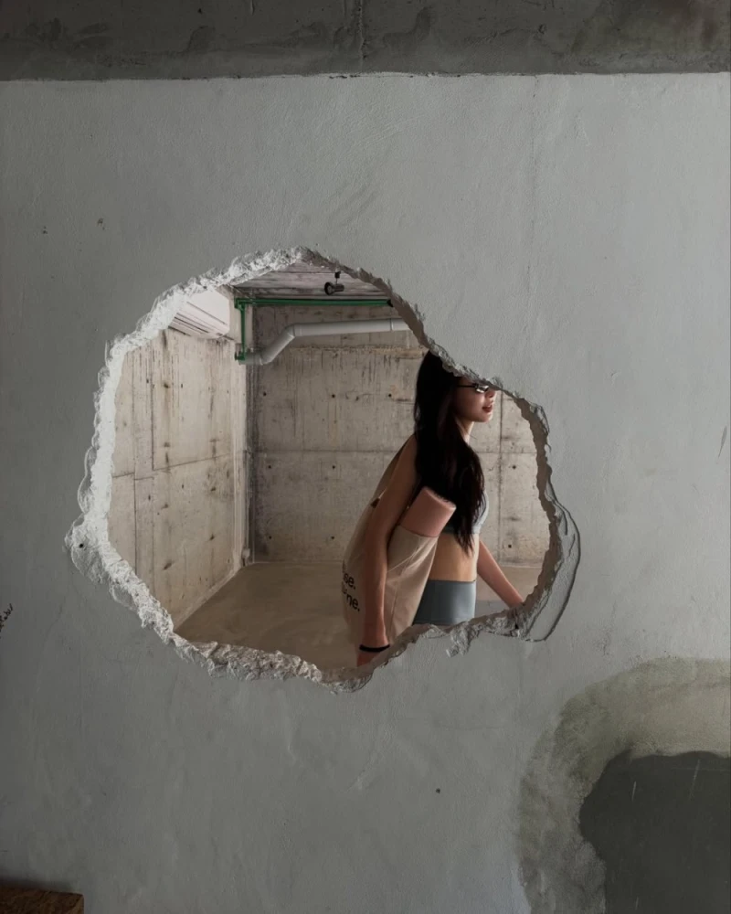 오늘자 손나은 인스타 비키니 사진 업로드-8