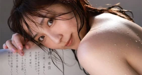 현역 여대생 그라비아 아이돌 AV 데뷔