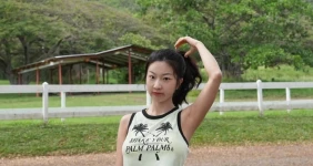 ㅇㅎ)산 속에 백만송희였어 수영복도