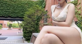 얼굴은 귀염상인데 야벅지 굵기가 ㄷㄷ