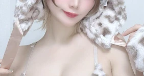 사진 한장만 보고 고르면 둘 중 누구 고름?