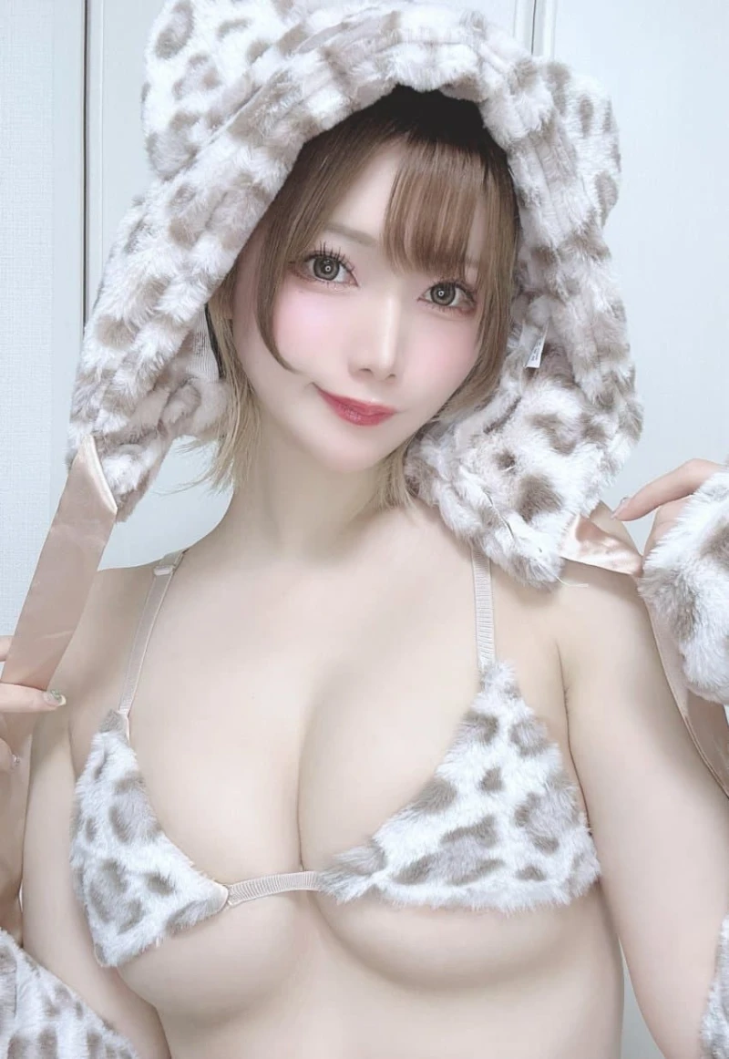 사진 한장만 보고 고르면 둘 중 누구 고름?