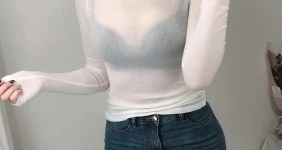 이제 서서히 보이기 시작하는 티셔츠