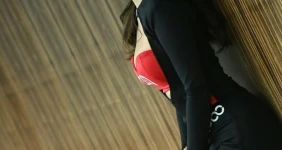 눈 마주치면 난감한 모델 강이나