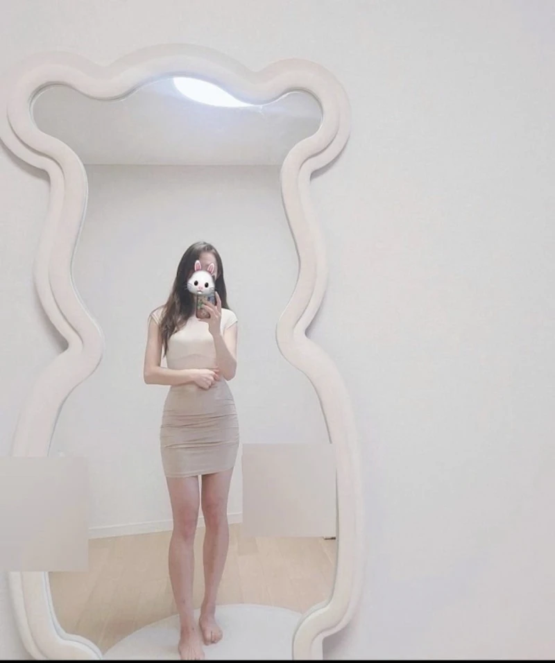 어느 유부녀의 과한 데이트 복장-2