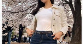 청바지 뒷태 작살나는 현직 모델 누나