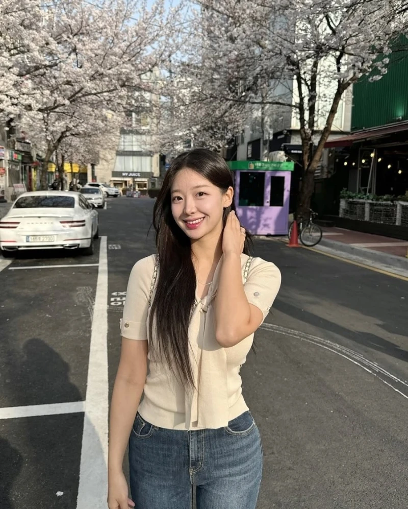 우수한 치어리더 인스타 미모 & 몸매-6