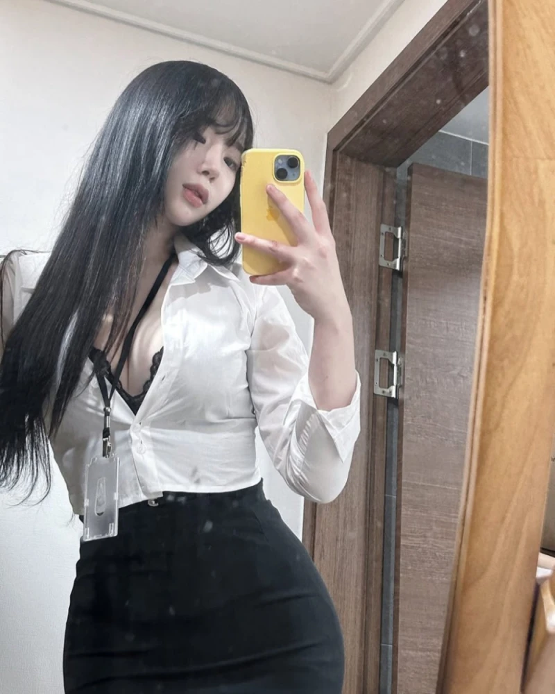 비서 면접 오피스룩 2명.. 누구 뽑나요?