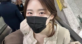 에스컬레이터.. 가슴 큰 여친