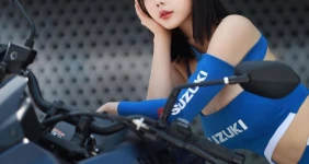 레이싱 모델 송주아 몸매