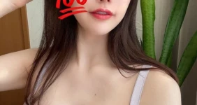 100점짜리 얼굴 몸매.. 인정하시나요