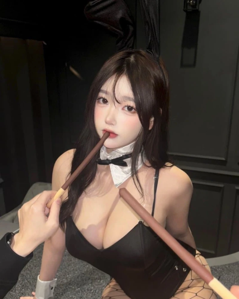 미스맥심 우승자가 보여주는 바니걸-2