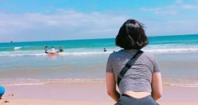 바닷가 레깅스 티팬녀 밝기조절