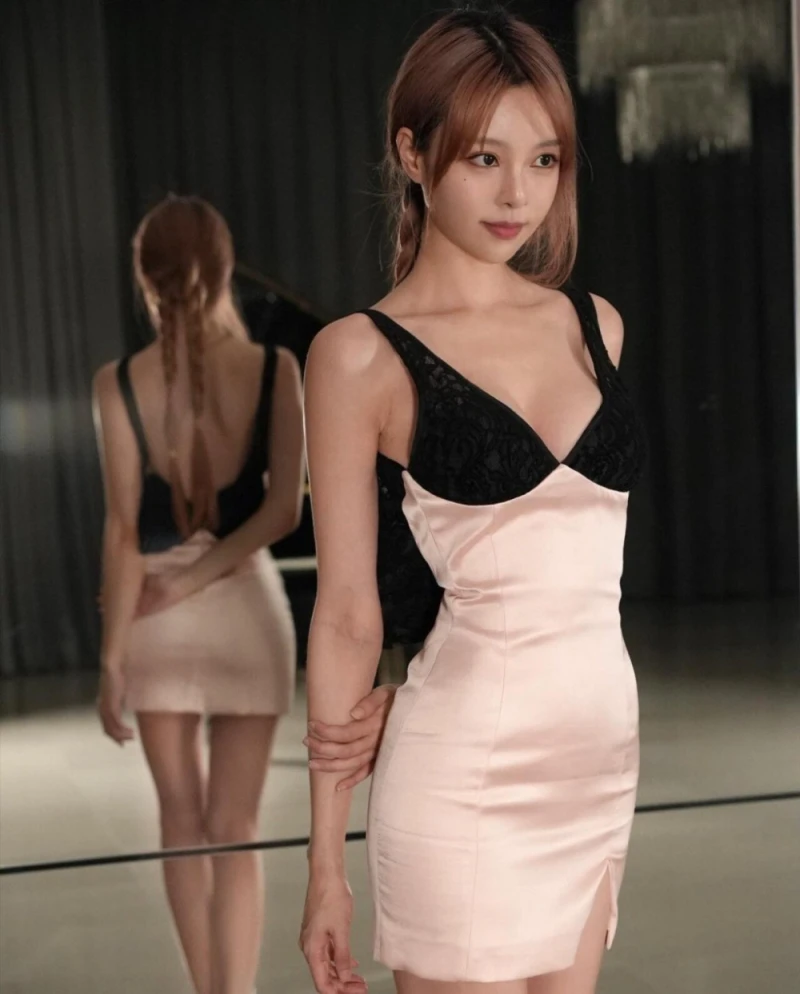 말레시아 모델겸 배우인 누나 캐서린 리-11