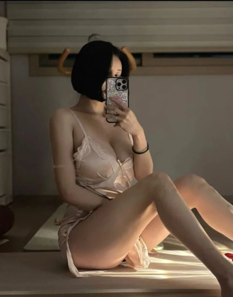 남친 씻는동안 찍는 셀카 ㅗㅜㅑ