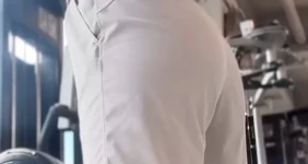 길거리에서 보면 눈길 가는 여자 바지