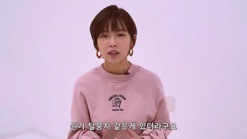 AV배우가 촬영하며 가장 난감했던 상황-34