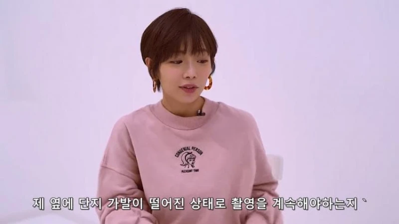 AV배우가 촬영하며 가장 난감했던 상황-43
