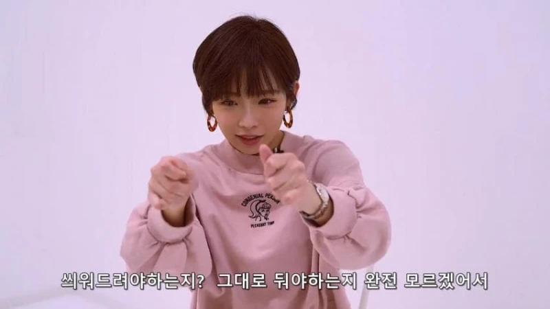 AV배우가 촬영하며 가장 난감했던 상황-45
