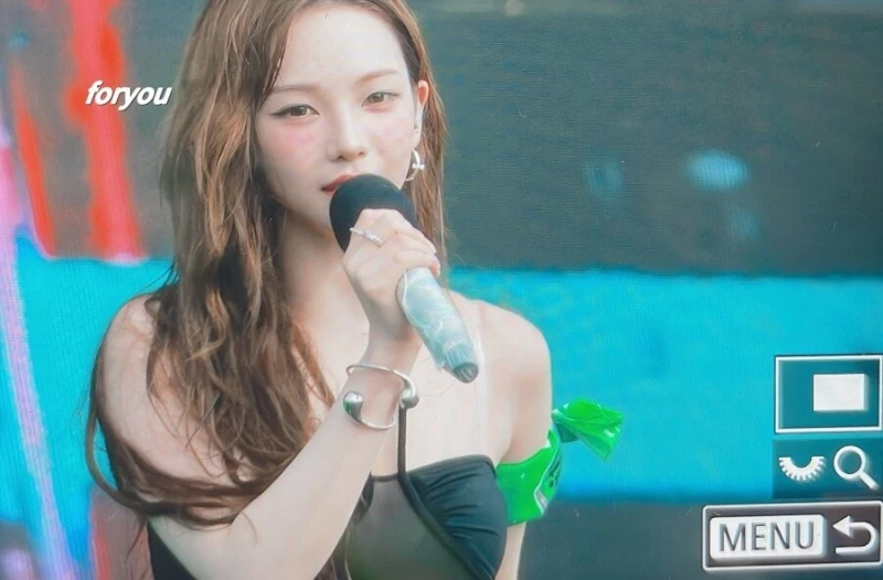 오늘자 카리나 워터밤 슴골-5
