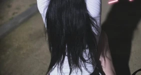 요즘 인스타 인싸녀들 사이에서 핫한 포즈