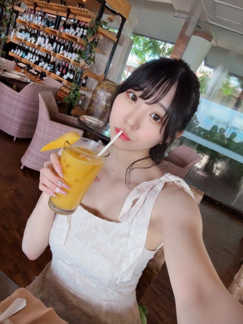 피부 좋은 J컵 AV 배우 모모타 미츠키-19