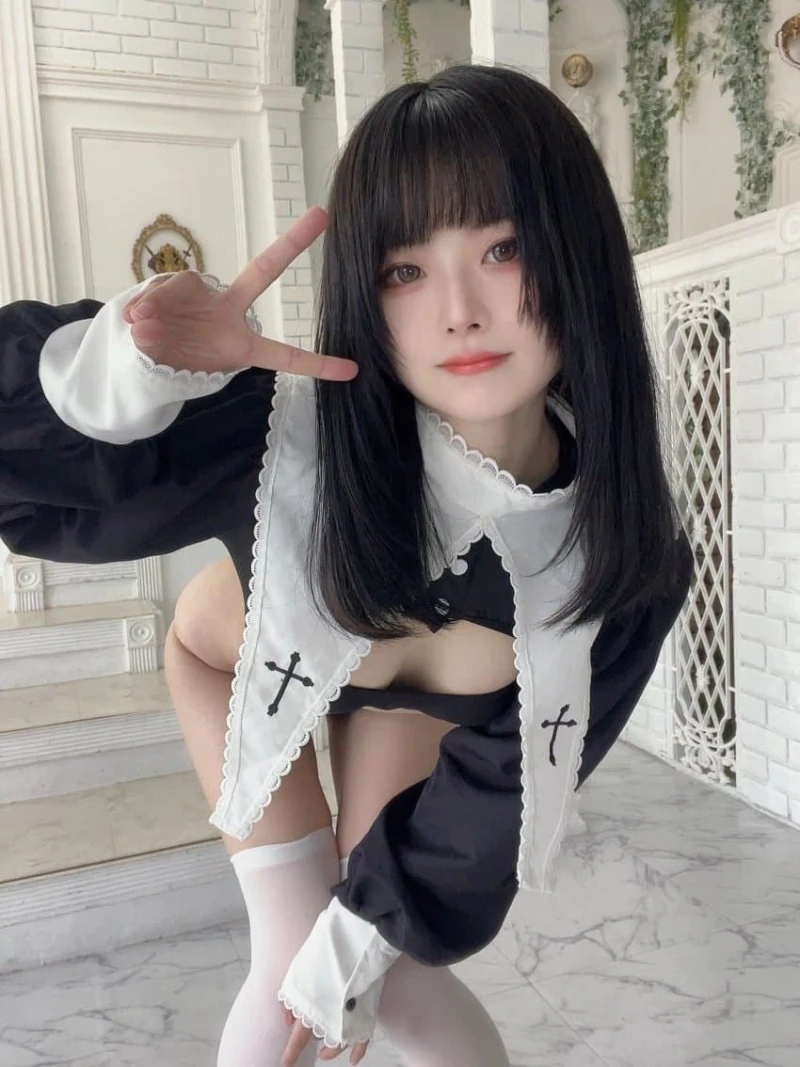 문란한 수녀 코스프레 ㄷㄷ
