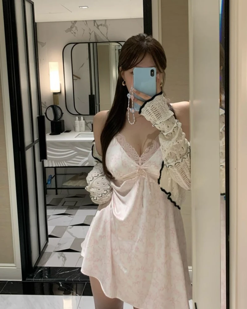 구지원 (gu__zzzi) 란제리 셀카-6