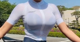 사이클에 진심인 처자