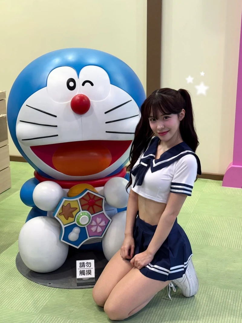 이다혜 치어리더 세일러복