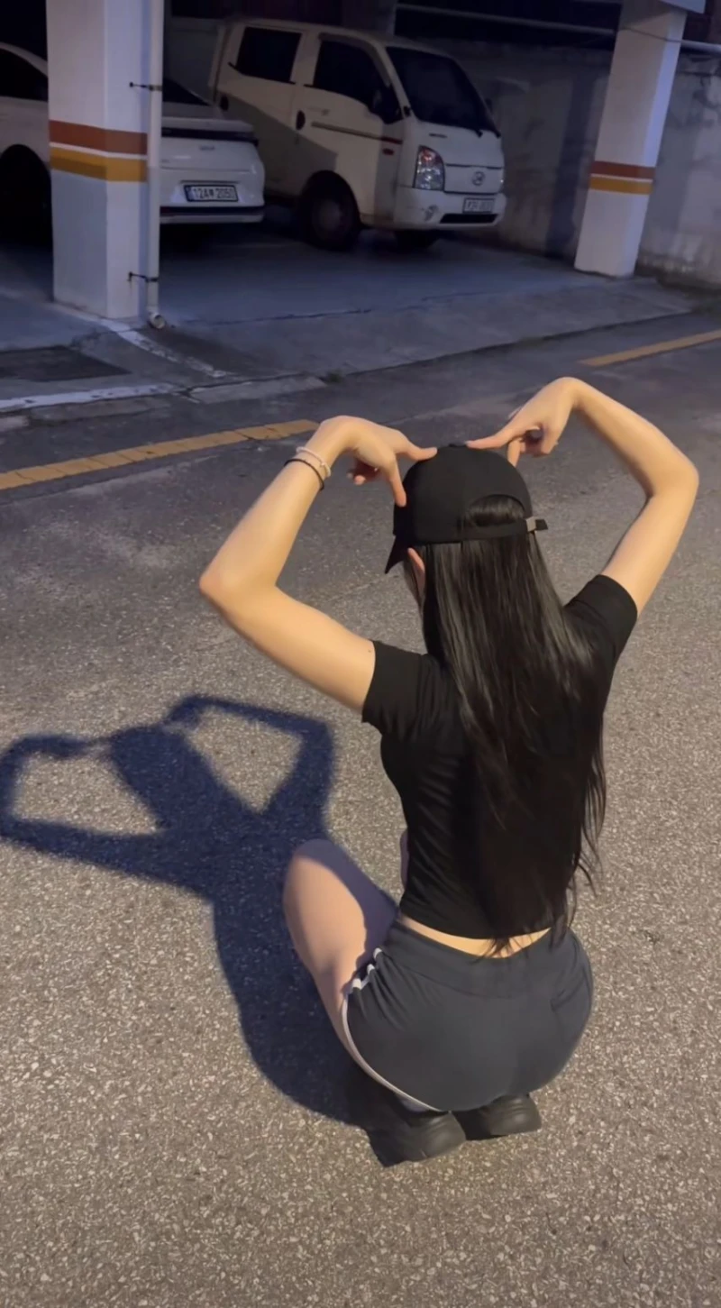 '여친룩' 정석 패션-10