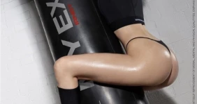 러시아 스포츠 브랜드 화보녀 몸매