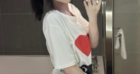 해변 골반녀 배유빈