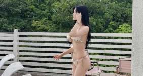 한갱 요즘 옷차림 작정했나봐