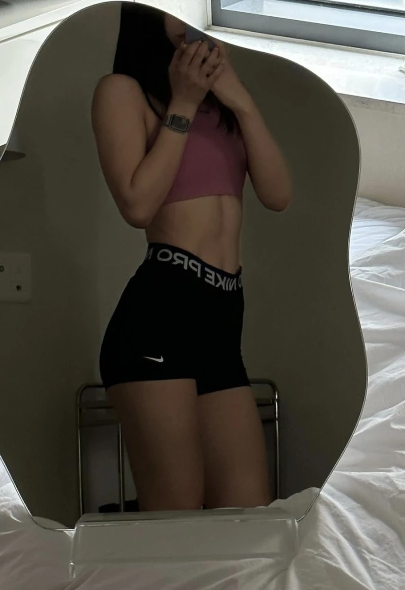 얼핏 보면 속옷 같은 패션-2