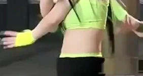 에스파 윈터 카리나 측면