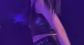 에버글로우 아샤 1열