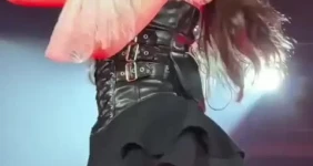 1열에서 보는 트와이스 사나 하체