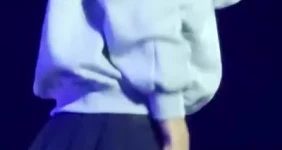 속바지 보이는 뒤태 하이키 옐