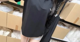 힘숨찐 여알바생