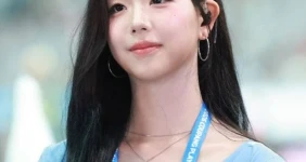 트리플에스 김채연 맨시티 유니폼 피지컬