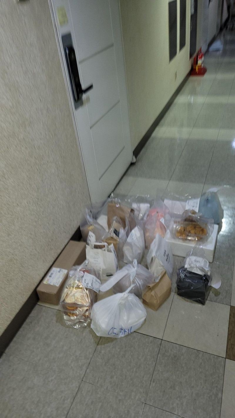 우연히 먹방 BJ집에 배달간 배달부