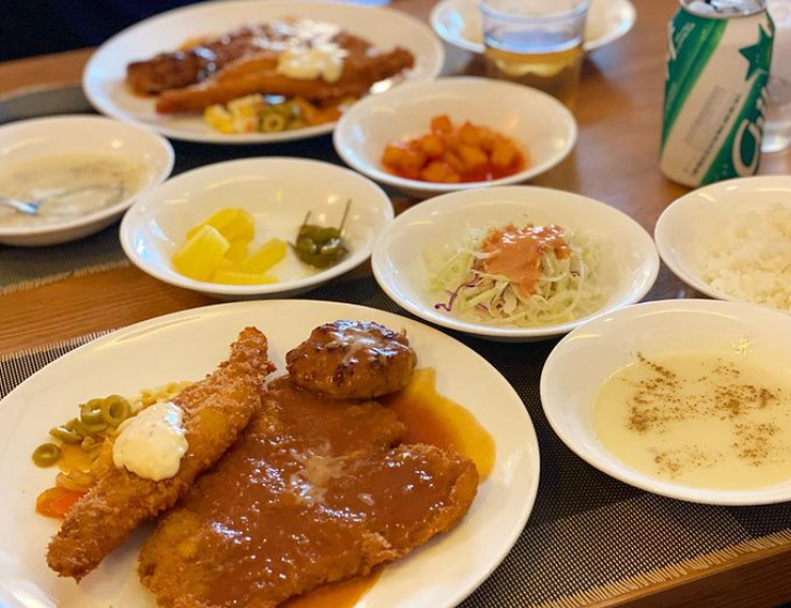 경양식 돈까스 흰쌀밥 근본은 솔직히 이거지