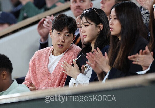 이강인 여친 스펙 & 만나게 된 경로..-3