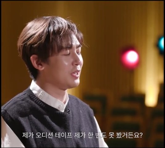 본인은 오직 얼굴 하나로 데뷔했다는 아이돌-5