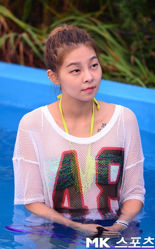 여자연예인 타투