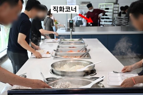 이불부터 다르다는 공군 병영생활-9