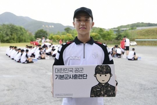 이불부터 다르다는 공군 병영생활-13